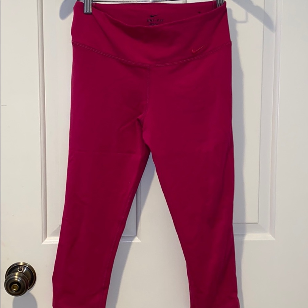 Nike Capri Leggings